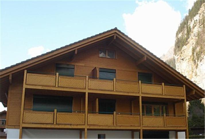 Charming Penthouse Lejlighed Lauterbrunnen Eksteriør billede