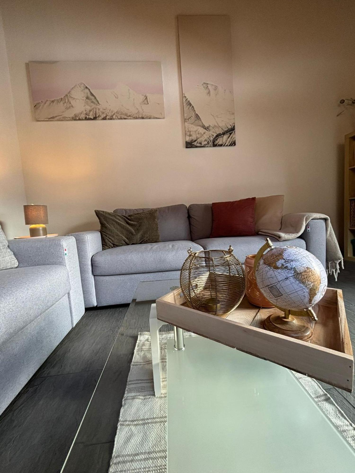 Charming Penthouse Lejlighed Lauterbrunnen Eksteriør billede